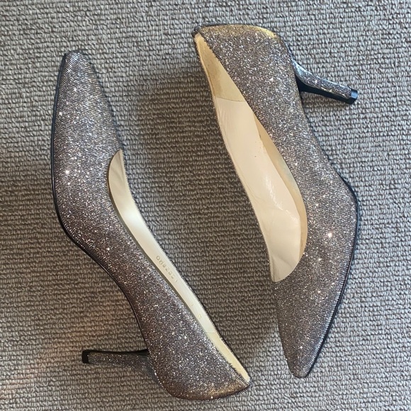 Stuart Weitzman Women's Sparkling Gold/Silver Heels sz 9 - Picture 7 of 13